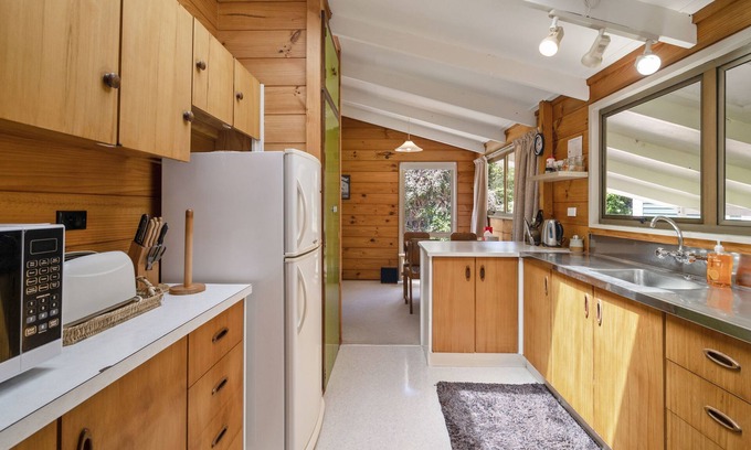 Rototai House | Discover Gisborne Point Retreat - Family-Friendly Getaway