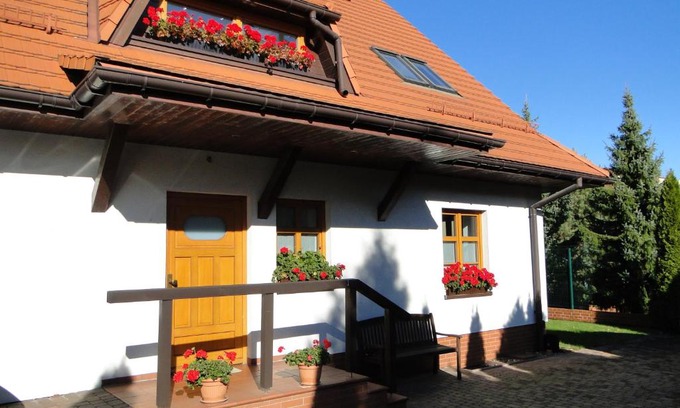 Giszowiec Bed & Breakfast | Explore Giszowiec Pokoje gościnne Przyjazna 9, Pet-Friendly Stay