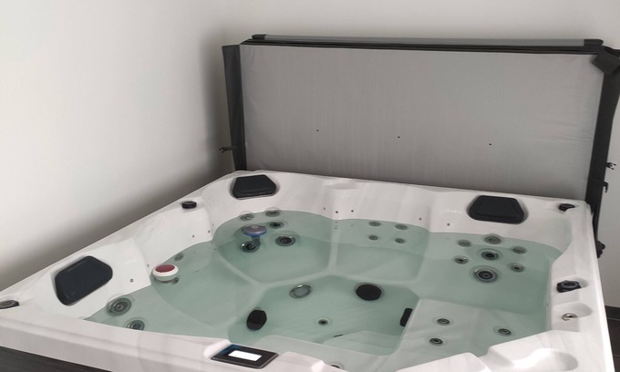 Pleine-Fougeres House | Relaxing Gîte for 10 with Spa Near Mont Saint-Michel