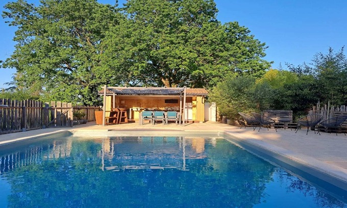 Pujaudran Cottage | Cozy Gîte with Pool & Nature Activities near Toulouse