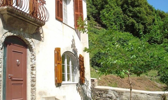 Sant'Andrea-di-Bozio House | Gite Near Corte: Top-Rated Stay with Pool and Spa
