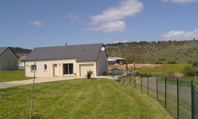 La Malene House | Guest Rated 9.8: Gite Near the Breathtaking Gorges du Tarn