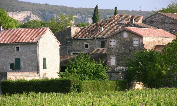 Lagorce House | Independent Gite with Pool for 6-8 Guests in Vallon Pont d'Arc