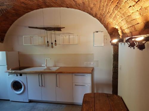 Calcatoggio Apartment | Family-Friendly Retreat at Gite A Campinca - Rated 8.8/10