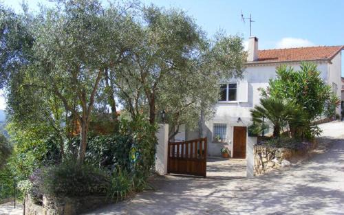 Tanneron House | Tranquil Country Retreat Ideal for Families