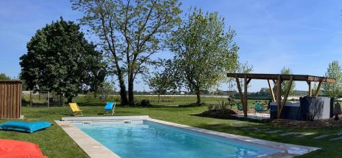 Saint-Mathurin-sur-Loire House | Relax at Gite au gré de la Loire: Spa, Pool & Ocean Views