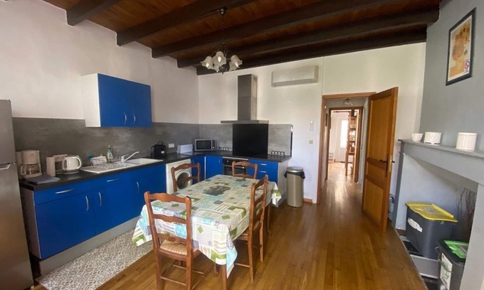 Auvillar Cottage | Gite Auvillar, 2 bedrooms, 4 persons