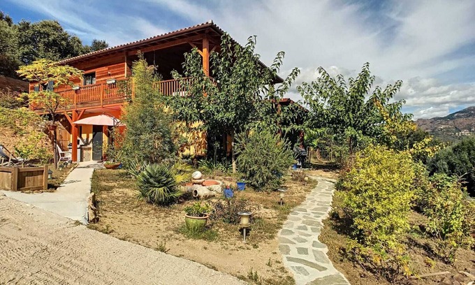 Arbellara Cottage | Gîte with Ocean View: Explore Nature Near Propriano