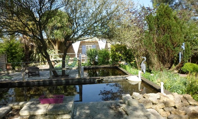 Carentan Cottage | Gite Carentan les Marais: Perfect for Families and Pets