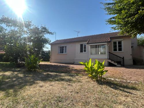 Chateauroux House | Gite Chantilly quartier Hippodrome