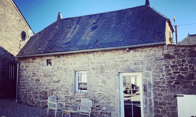 Falmagne House | Experience Relaxation at Gite de La Belle Etable with Hot Tub