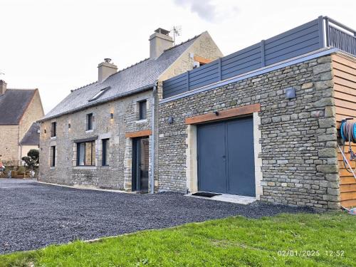 Longueville House | Gite de la Forge