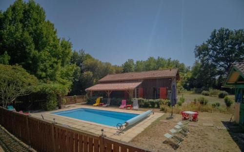 Belis House | Inviting Gite de Pernaout with Pool & Family-Friendly Vibe