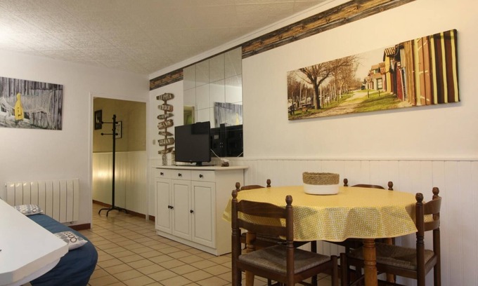 Le Barp House | Discover GITE DES GARGAILS - Perfect for Families