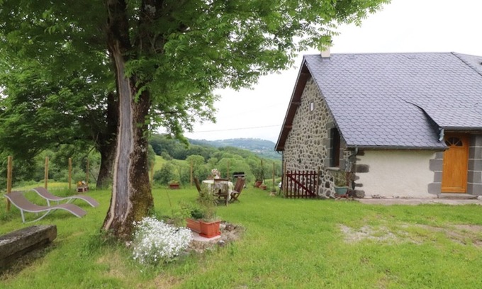 Drugeac Cottage | Gite Drugeac, 3 bedrooms, 5 persons