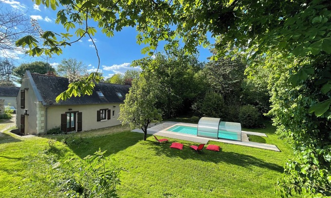 La Bohalle House | Family-Friendly Gite du Domaine Jeanne de Laval by the Loire