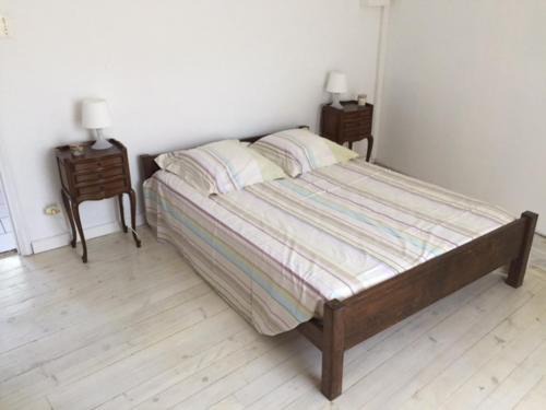 Riviere-sur-Tarn House | Family-Friendly Gite du Pallie with Kitchen & Pet Amenities