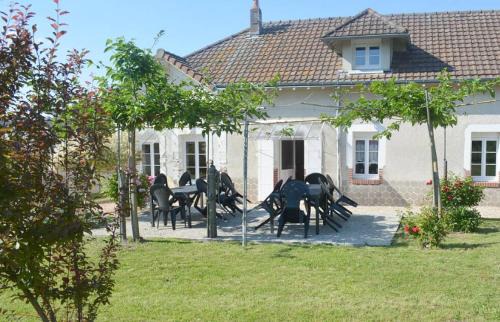 Seigy House | Stay at ZooParc de Beauval: Pet-Friendly Gîte with Spa