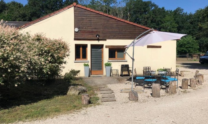 Nouan-sur-Loire House | Pet-Friendly Gite Ecuries Vineuil Jump with Great Reviews