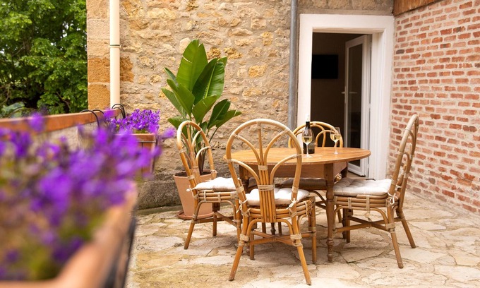 Boussac House | Nature Retreat Near All Activities, Ideal for Families