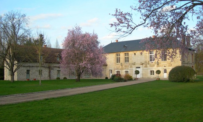 Fontaine-Sous-Jouy House | Guest Rated 9.6: Gite et Chambres d'Hôtes Clos de Mondetour