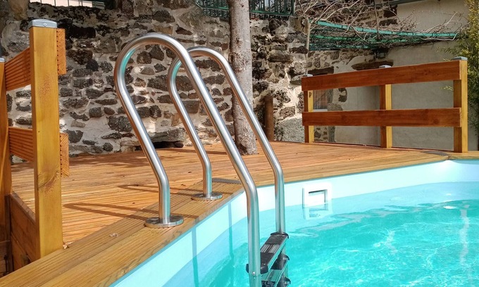 Lugan House | Relax at Gite et SPA de Marsol: Rated 10/10 with Spa & Pool