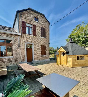 Modave House | Charming Gite Familiale La Classe with Pet-Friendly Amenities