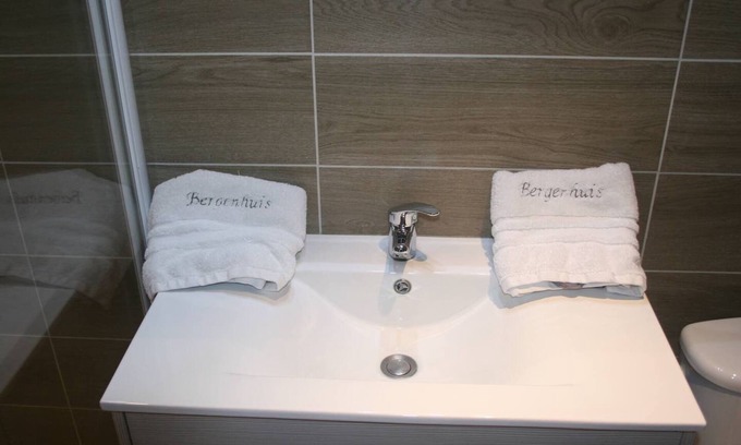Bergues Apartment | Discover Gite Flandres with Breakfast Included
