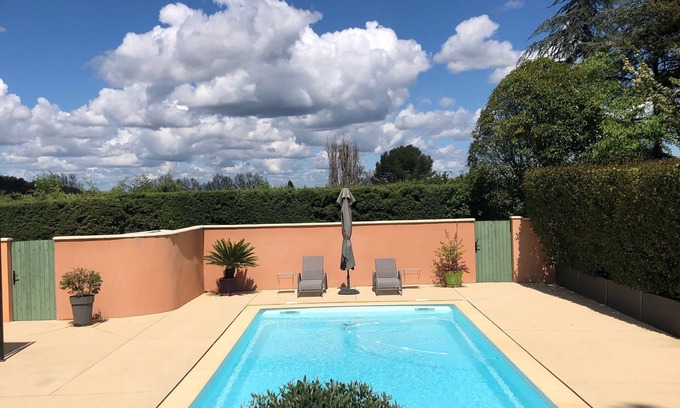 Cabries Apartment | Perfect Gite for 3 near Aix en Provence & Marseille