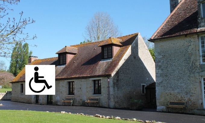 Fresne-la-Mere House | Gîte Fournil: Ideal Retreat for Families Near Suisse Normande