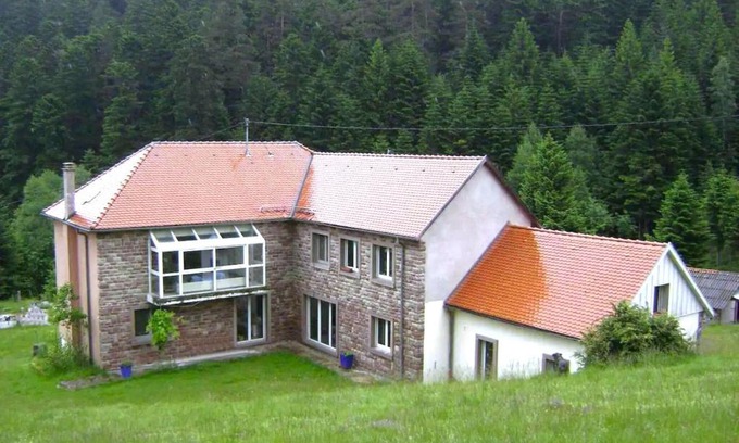 Wangenbourg-Engenthal House | Gîte Gretel: Family-Friendly Retreat by a Tranquil Stream