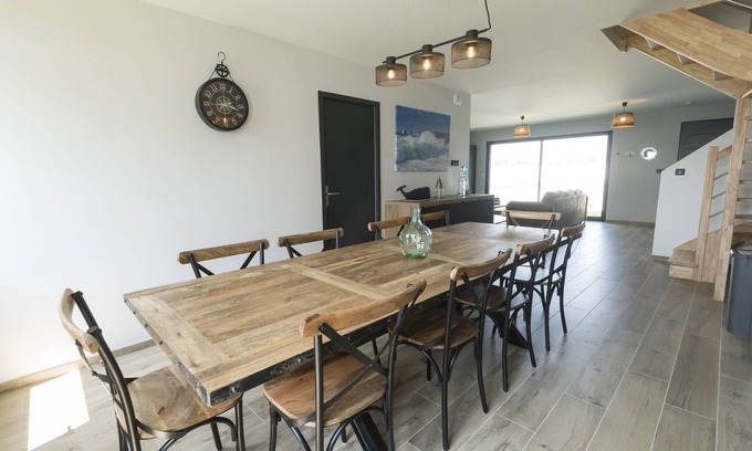 Kervan House | Family-Friendly Gite Groix, Steps from Beautiful Beaches
