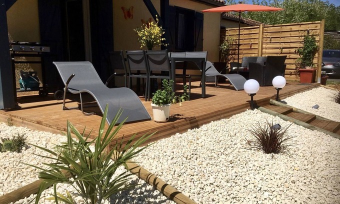 Saint-Crepin-et-Carlucet House | Serene Gîte in Périgord Noir with Pool and Pet-Friendly Perks