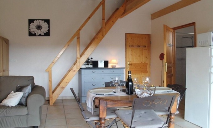 Salleles-d'Aude House | Gite in the middle of the vineyards, near the canal with swimming pool.