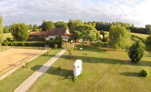 Prigonrieux House | Oceanfront Escape at Jardin de Pomarède - Rated 9.4/10