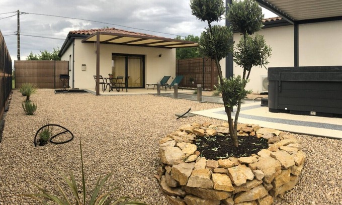 Le Montat House | Gite L'atelier du Montat