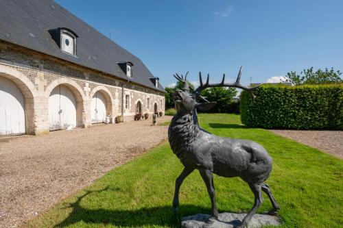 Saint-Sauveur-d'Emalleville House | Top-Rated Gite L'Orangerie du Château D'Emalleville Awaits