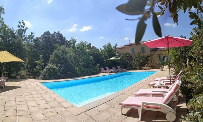 Regusse Apartment | Gîte la cigale: Relax by the Pool Near Verdon's Lakes