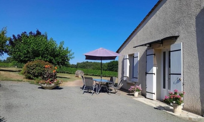 Lussac House | Gite Lafleur Terrien