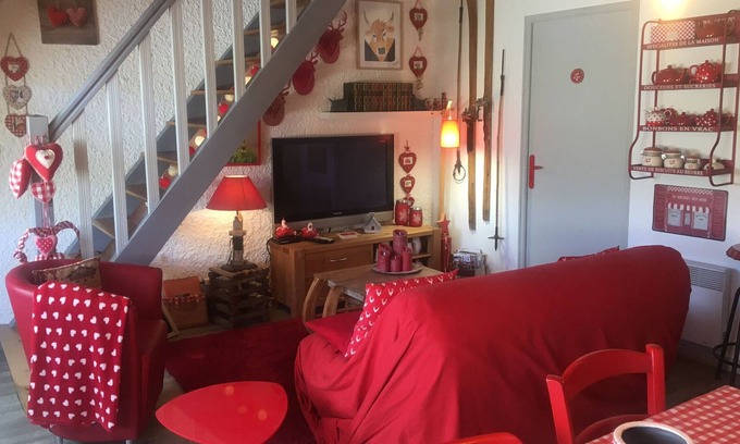 Curieres House | Gite Laguiole, 1 bedroom, 5 persons
