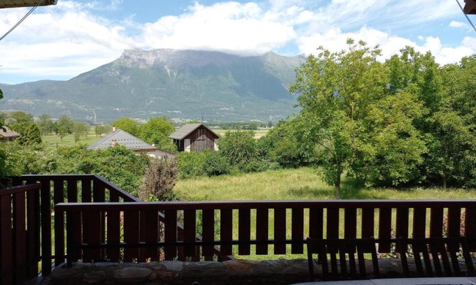 Chamoux-sur-Gelon House | Family-Friendly Retreat at Gite Le Chamoyard - Rated 9/10
