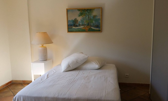 La Colle-sur-Loup Apartment | Stylish Gite Le Clos Du Loup Apartment with Pool & Breakfast