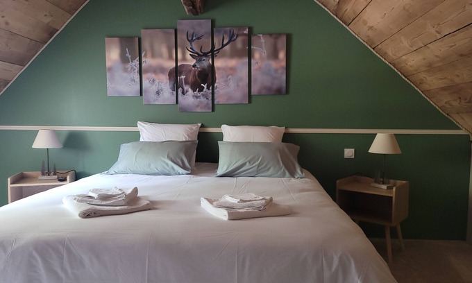 Orchamps Bed & Breakfast | GITE LE GEVOT - Eco-Friendly Stay with Breakfast & Kitchen