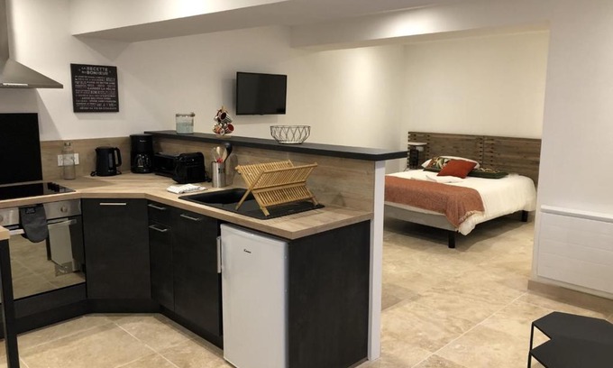 Mer Apartment | Cozy Gite Le Petit Relais: Guest Rated 8.9, Child Friendly