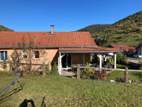 La Bresse House | Discover Gite Les Cimes: Family-Friendly with Kitchen Access