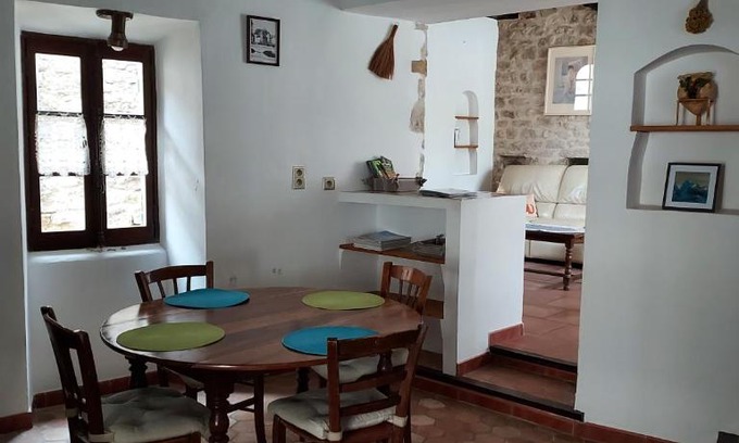 Aurel House | Family-Friendly Escape at Gite Les Hortensias - 8.7 Rating