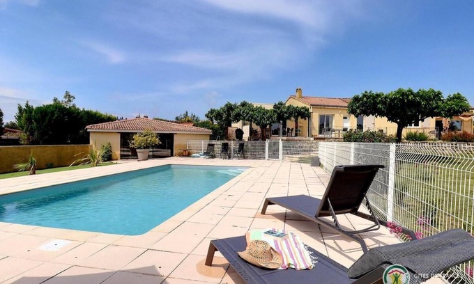 Villeneuve-de-Berg Apartment | Gite les Oliviers: Perfectly Located Near Shops & Sights