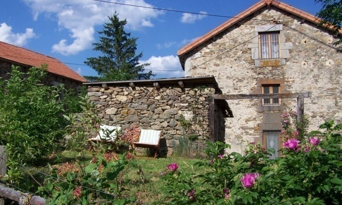 Lorcieres Cottage | Cozy Gite Lorcières: 2 Bedrooms with Spa and Breakfast