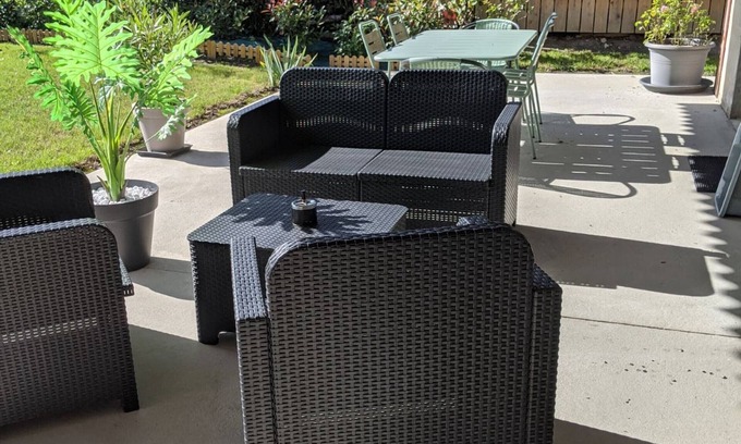 Mansigne Cottage | Comfortable Gite Mansigné: Ideal for Families & Pets