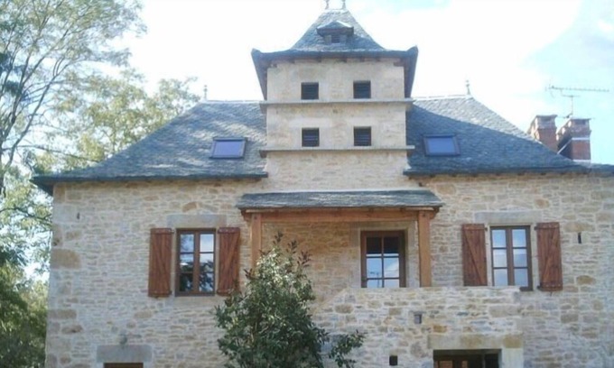 Martiel House | Gite Martiel, 4 bedrooms, 10 persons
